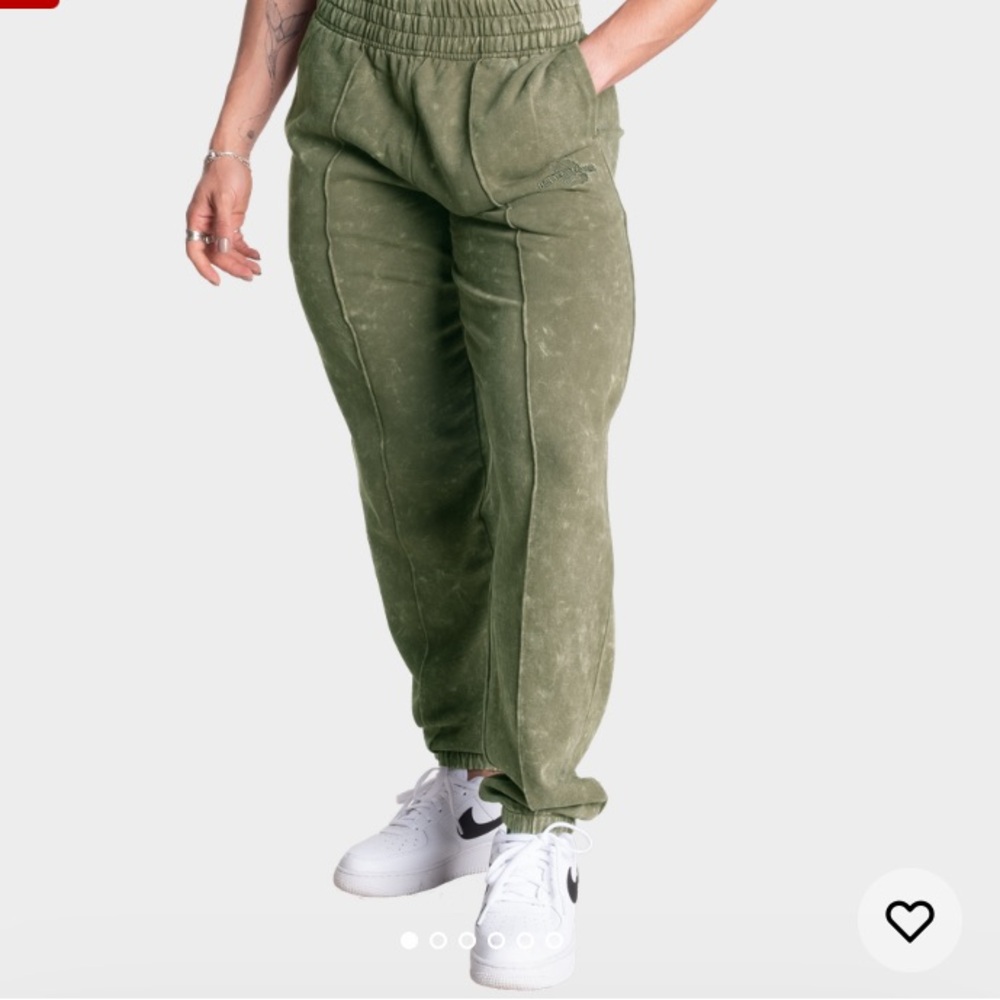 Better Bodies Acid Washed Olive Green, elastic waist sweatpants Women’s Sz M